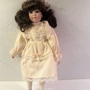 My First Communion 1993 Brinn's porcelain Doll